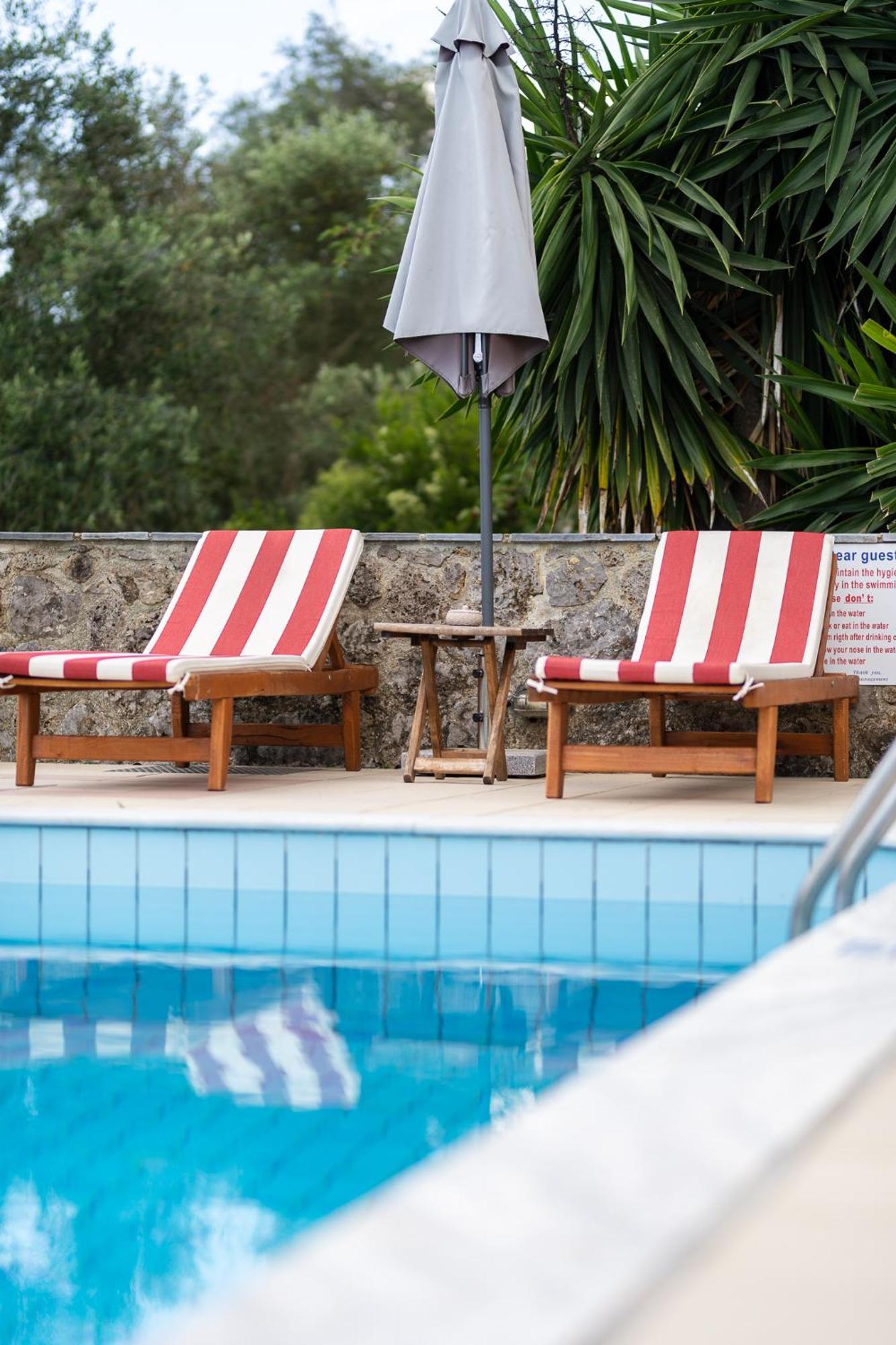 Little Corfu Aparthotel Dassia  Exterior foto